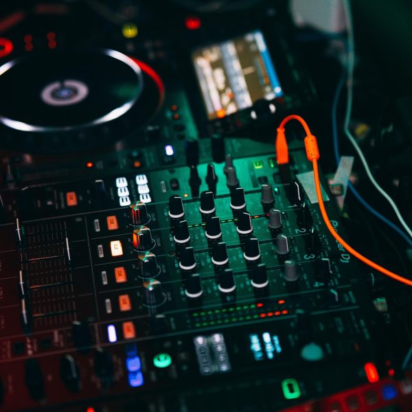mauerpfeiffer-techno-nachtclub-saarbrücken.webp